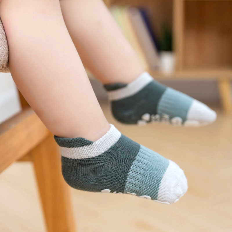 Kaus kaki anti selip anak-anak - Anti Blister Sock ulasan dan harga